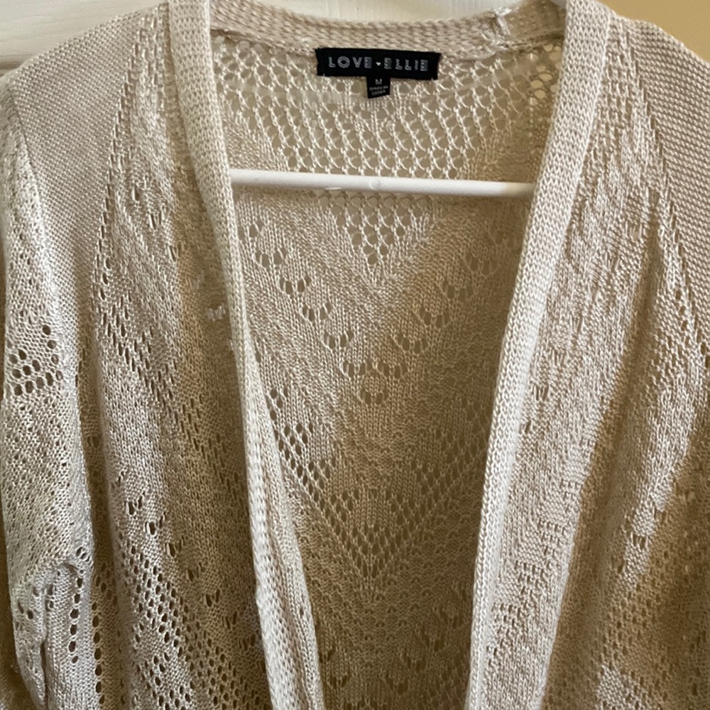 Knit sweater light weight